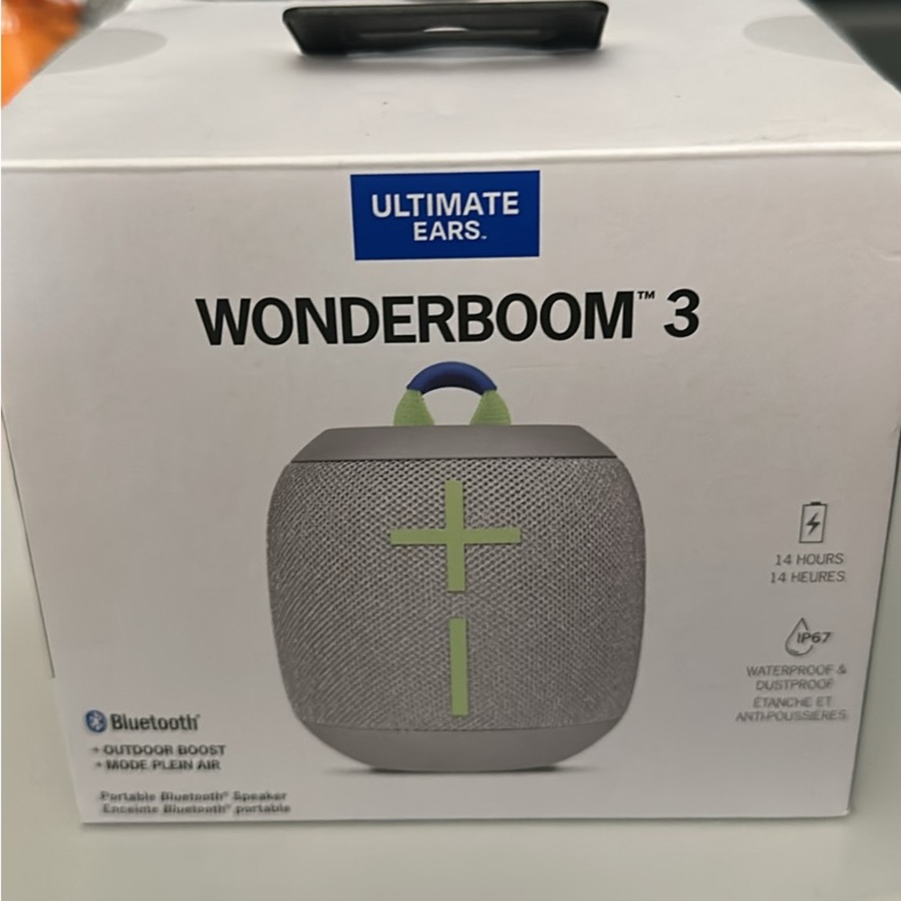 SOLD Bluetooth Speaker